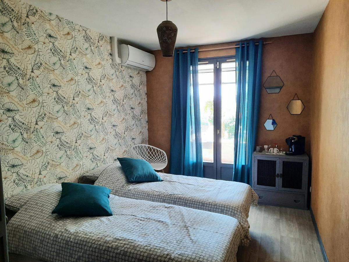 Villa Lei Rigaue ซาแลนส์ ภายนอก รูปภาพ