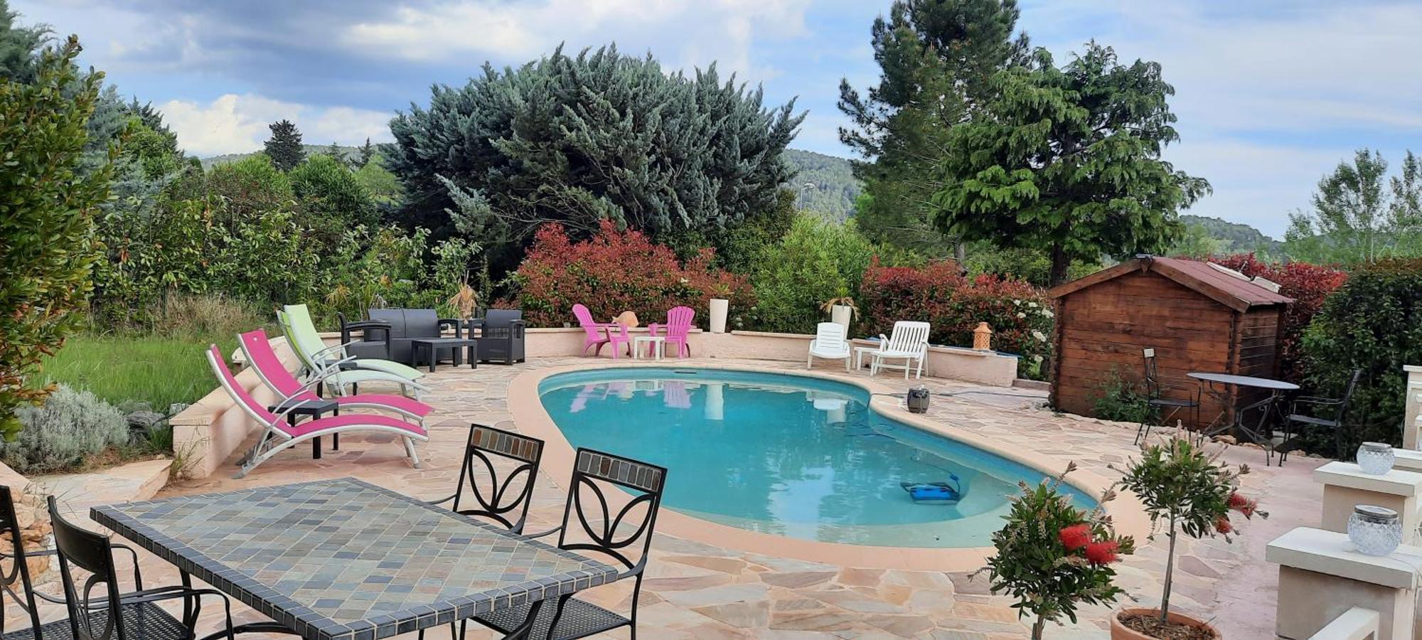 Villa Lei Rigaue ซาแลนส์ ภายนอก รูปภาพ