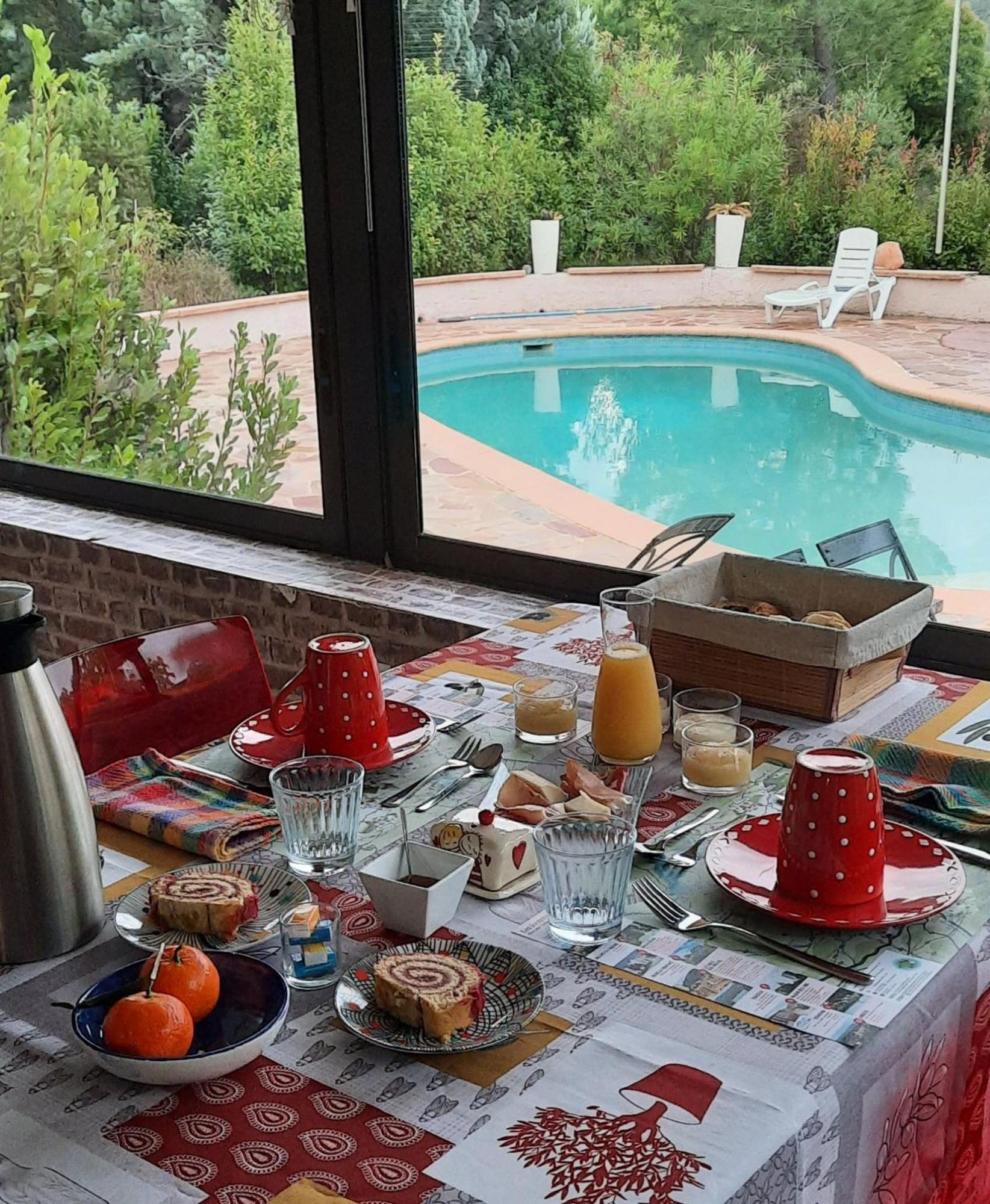 Villa Lei Rigaue ซาแลนส์ ภายนอก รูปภาพ